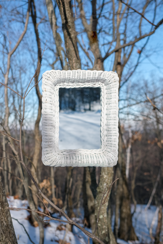 Mirror in Vintage White Wicker Frame