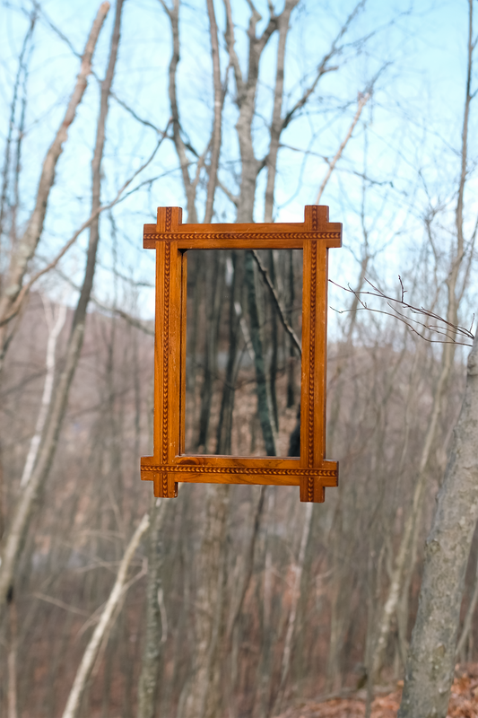 Mirror in Vintage Criss-Cross Frame